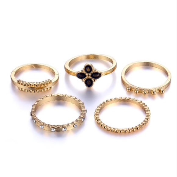 Quatrefoil Textured Bypass Gold Midi Rings 5Pc - Picture 2 of 7